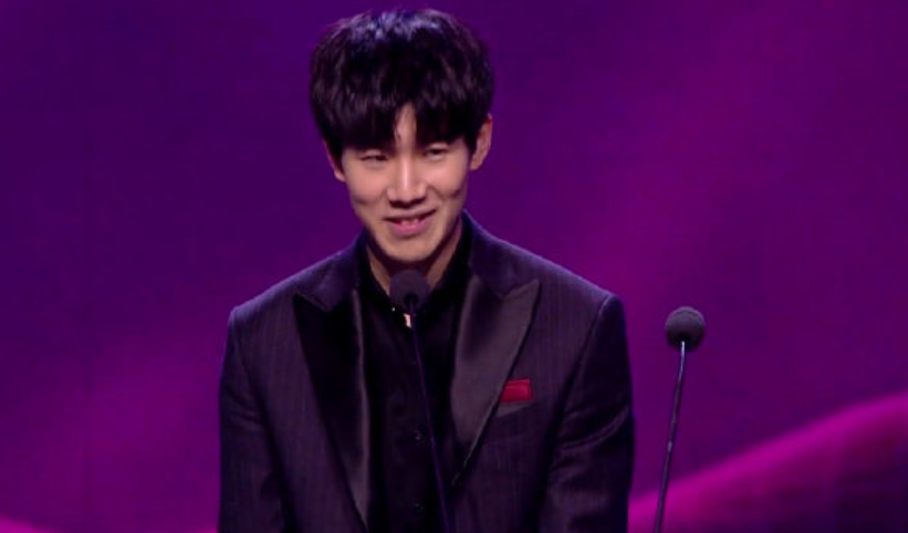 解说预测WBGvsLNG：解说均预测LNG将击败WBG晋级败决